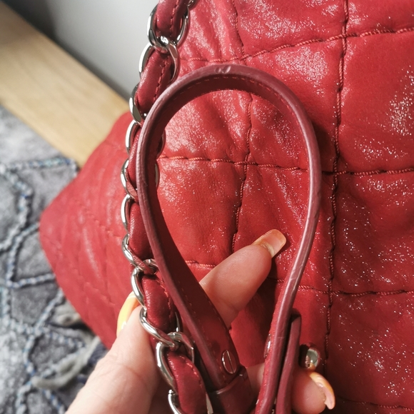 (Sold)100% Authentic Channel Lamb Skin Tote, Crossbody In Red - Picture 3 of 16